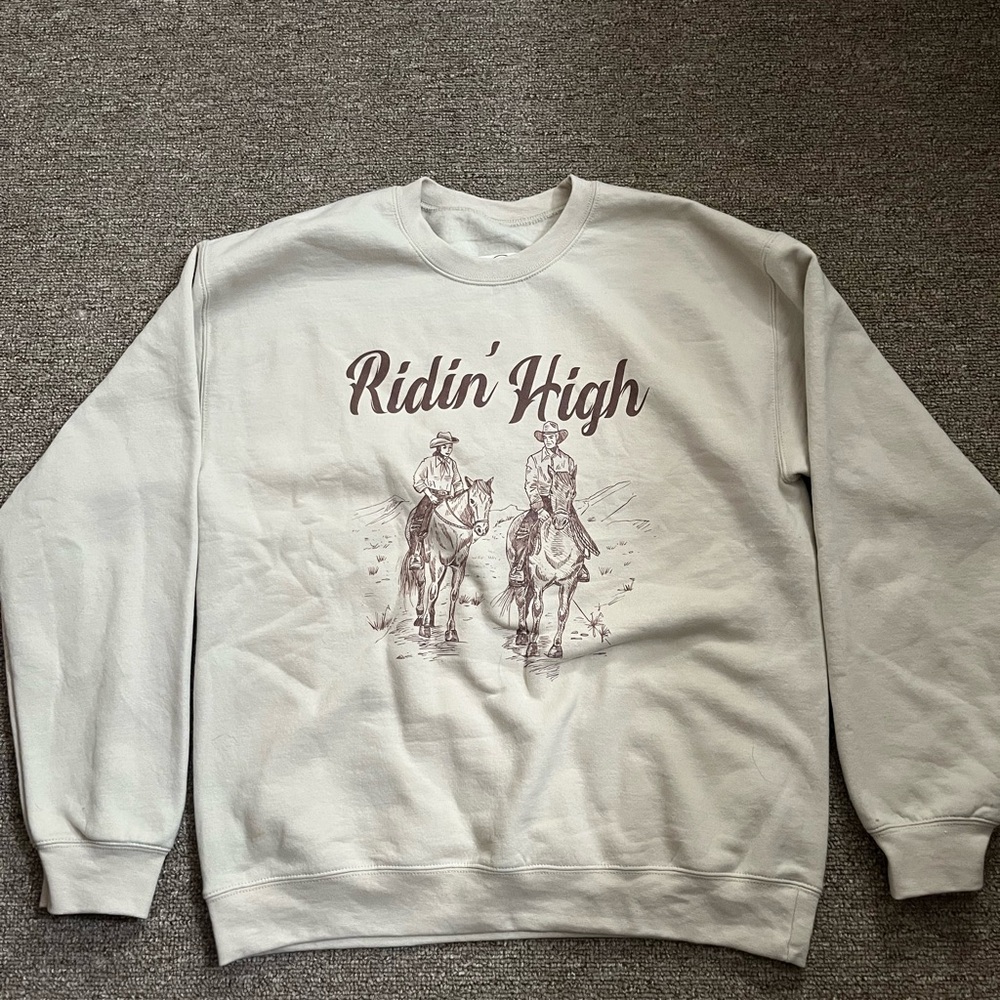 Ridin' High Graphic Sweatshirt - Cream